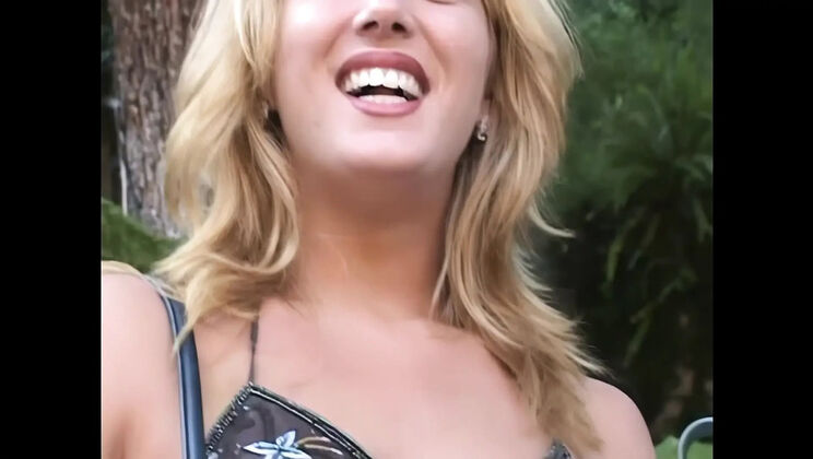 Young Blonde Bella Honey Takes Andrew Andretti's Big Cock Hard in Her Ass - Anal & Doggy Style