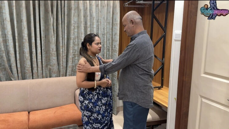 Indian Father-in-Law Fucks Beautiful Daughter-in-Law in Saree | Desi Sex HD