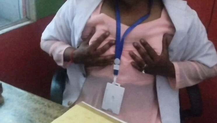 Indian Doctor Fucks Tight 18 Year Old Patient in Hospital - Desi Girl Blowjob & 69 Sex