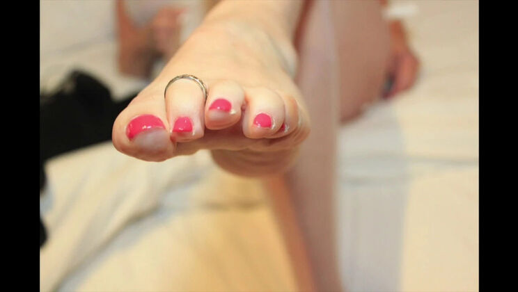 Mature British Milf Mrs Mature Feet Jerk Off Challenge - Big Natural Tits & Stockings