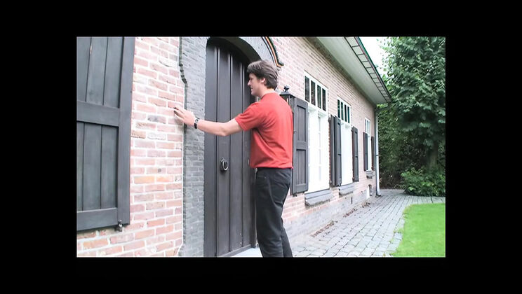 Family Pig Orgy: Amateur Teens & Mature MILF Gangbang Blowjobs