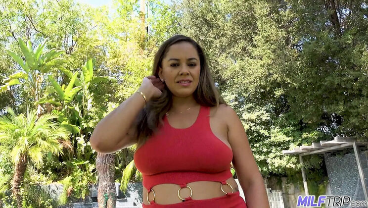 Huge Tit MILF Ms Visual Gets Pounded By Big Dick - Blowjob & Cum in Mouth