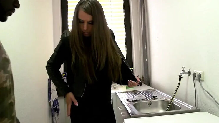 Dirty Neighborhood MILF Gangbang - Samy Fox & Sexy Susi Anal Compilation