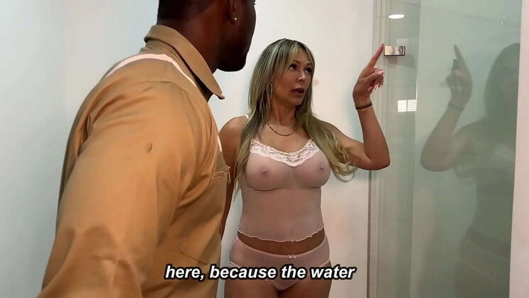 Monique Fuentes Hot Latina MILF Blows Big Black Cock For Plumber Deiby Martins