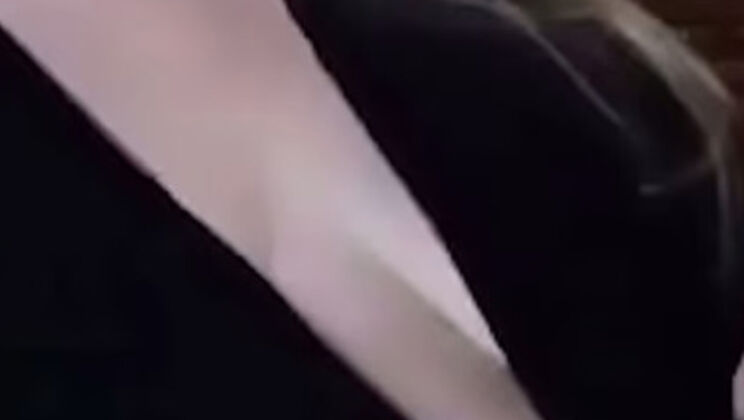 Mommavee1 Hot BBW Masturbates in New Panties with Big Natural Tits