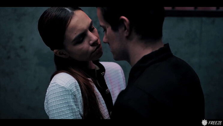 Time Stop Sex Doll: Redhead MILF Used in Freeze Fetish Escape Room Porn