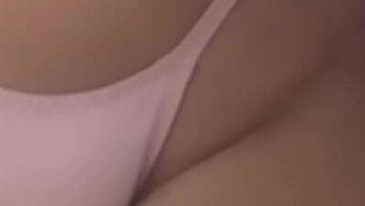 Exhibitionist Beach Sex: Dai Belan Lets Young Guy Touch Her Big Pussy & She Strokes His Dick