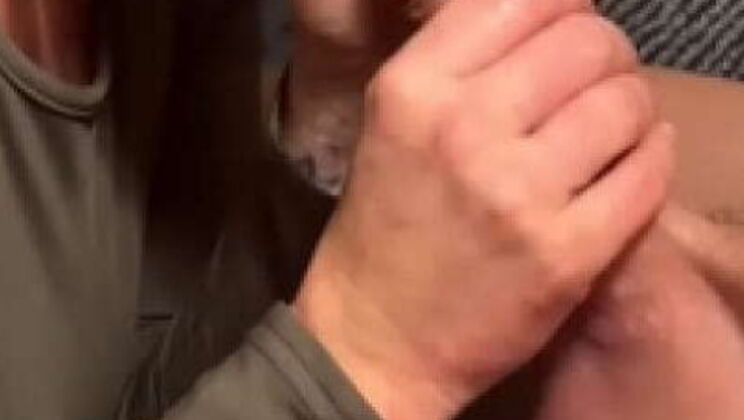 Hotwife Annabelle Skye Fucks Fan's Big Cock in Hotel Room - Blonde Amateur Riding and Blowjob