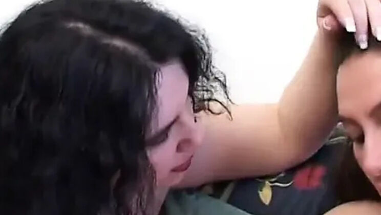 Chunky Teen Caught Fingering Her Pussy By Her Step Aunt - Big Tits Amateur Lesbian Taboo