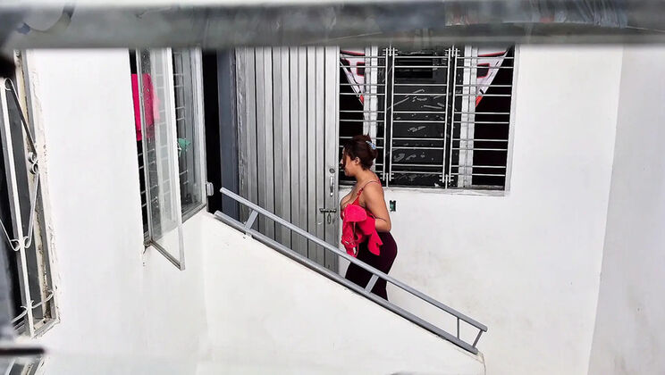 Colombian Cleaning Girl Gives Her Big Ass Before Moving to America - Homemade Hardcore