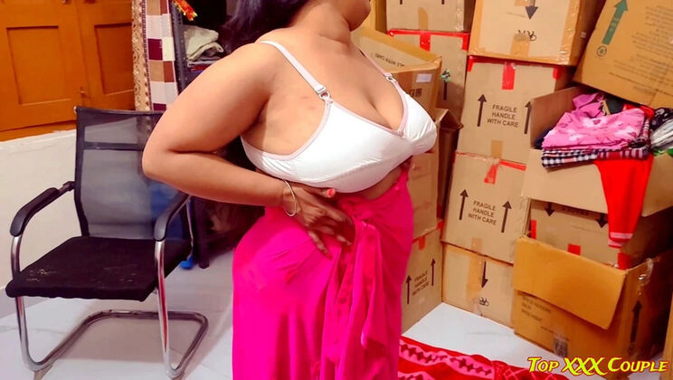 Homemade Indian Stepsister Fuck with Big Natural Tits - Hot Desi Couple Sex Video