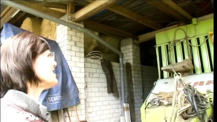 Amateur Farm Sex: City Woman Gets Hard Fucked and Creampied in Barn