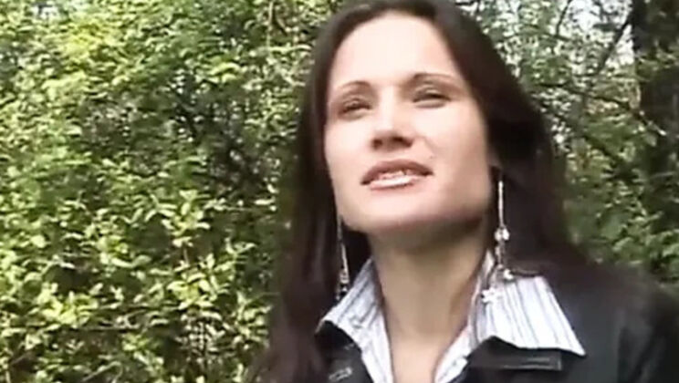 Sexy Petite Pussy Fucking Hard - Amateur Cumshot on Tiny Pussy