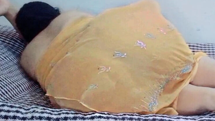 Bhabhi First Time Doggy Style - Big Ass & Hairy Pussy Show - Hot Pakistani Nurse