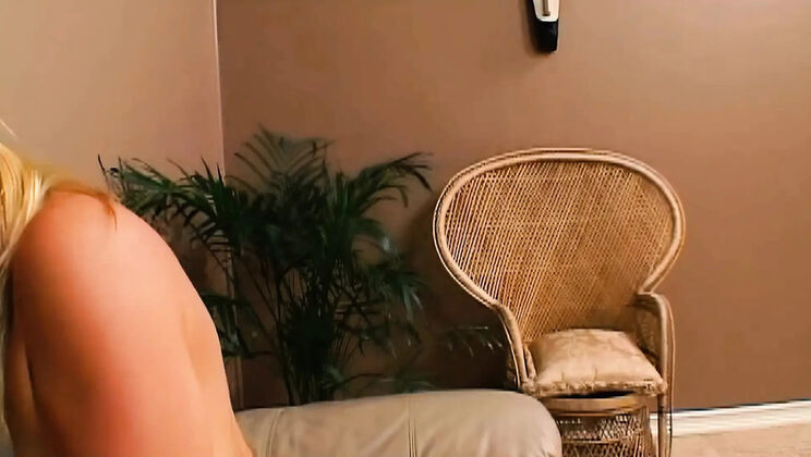 Allison Pierce Fresh MILF Takes Billy Glide's Dick Anal & Blowjob