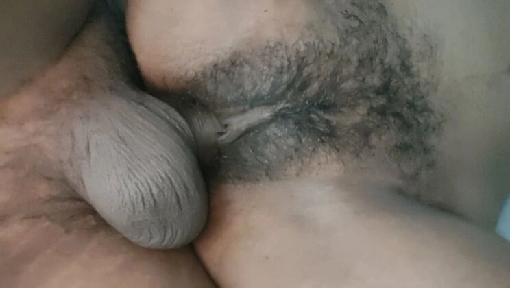 Homemade Indian Couple Sex - Girlfriend Luna2627 Rides Cock Until Cum on Hairy Pussy Close Up