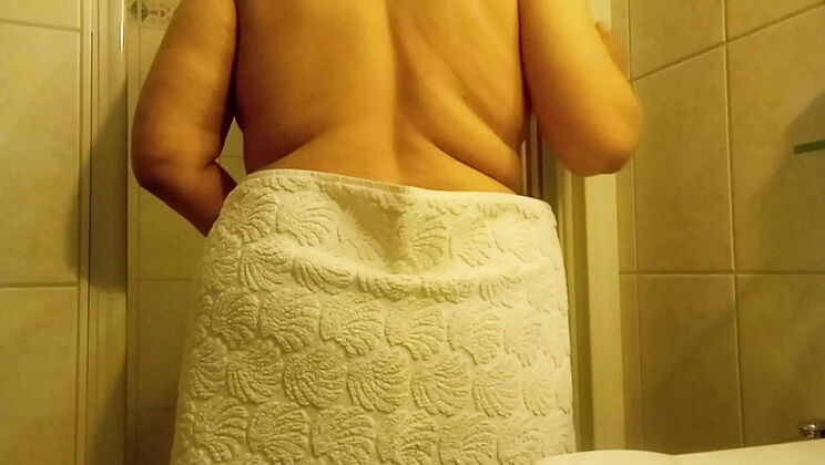 German MILF Eva Pur Shower Fuck - Natural Tits & Soft Belly BBW